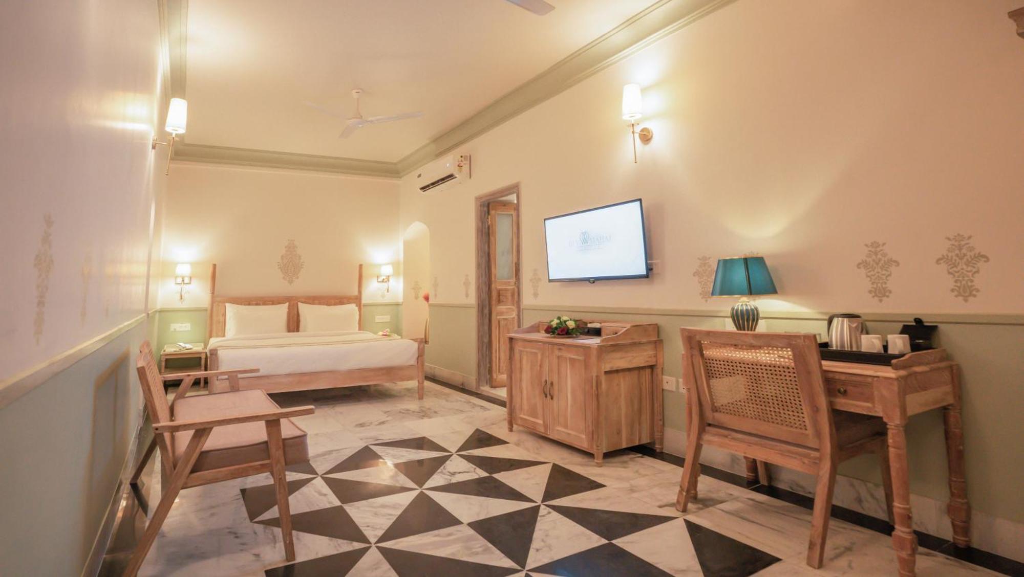 Dev Mahal - A Boutique Heritage Hotel Τζαϊπούρ Εξωτερικό φωτογραφία